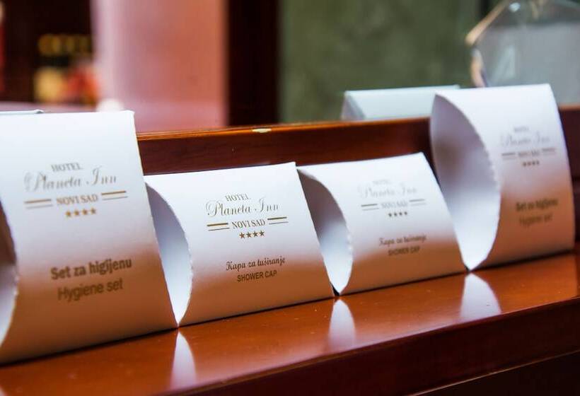 اتاق استاندارد سه نفره, Garni Hotel Planeta Inn