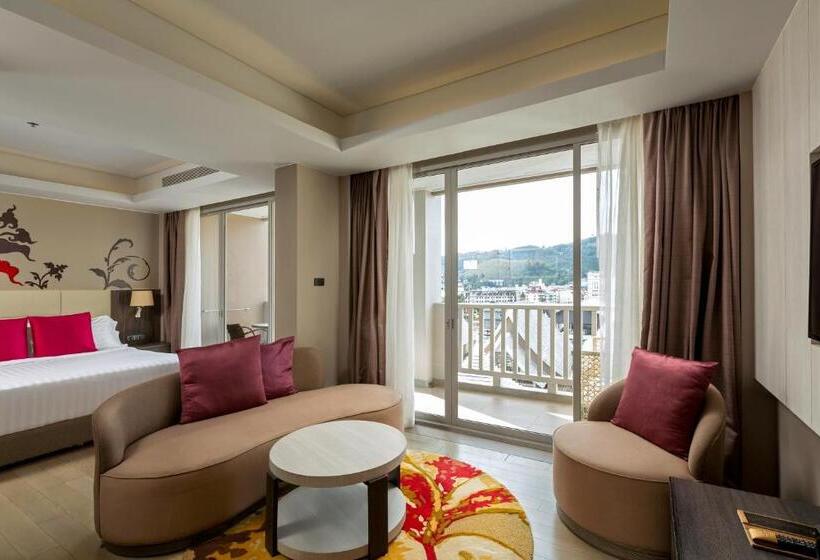 수피리어 스위트, Grand Mercure Phuket Patong