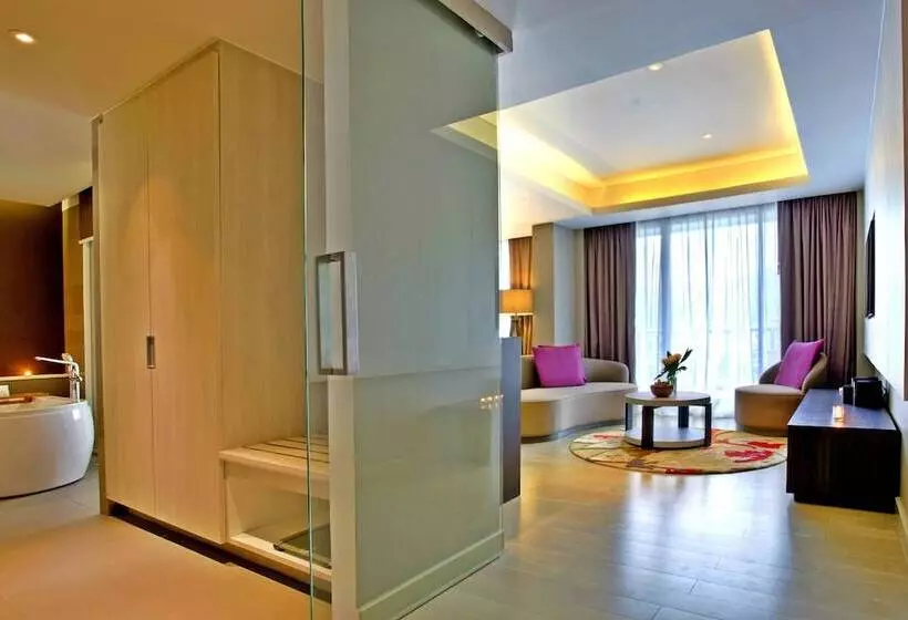 スーペリアースイート, Grand Mercure Phuket Patong