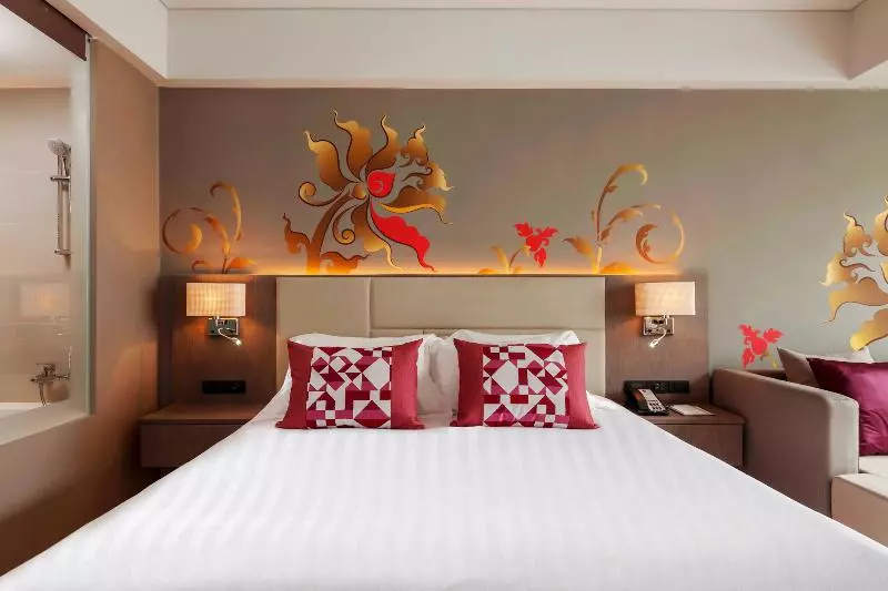キングサイズベッドのスーペリアルーム, Grand Mercure Phuket Patong