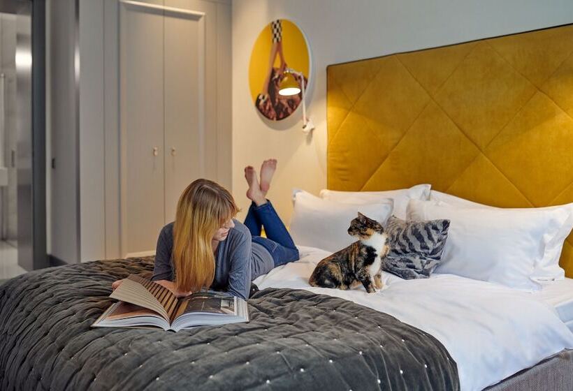 Люкс Повышенной Комфортности, H15 Boutique Hotel, Warsaw, A Member Of Design Hotels