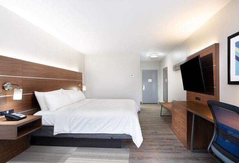 Номер Стандарт, Holiday Inn Express & Suites   Morehead City, An Ihg