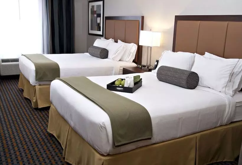 スイート, Holiday Inn Express Pembroke, An Ihg