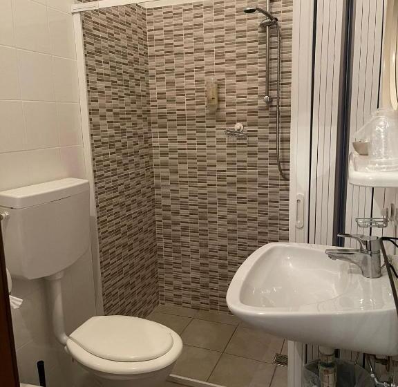 חדר סטנדרט לשלושה, Ideal Soleti Hotels