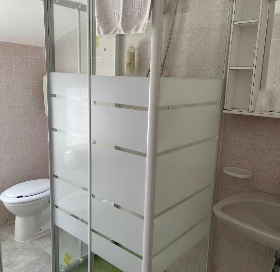 חדר אקונומי לארבעה, Ideal Soleti Hotels