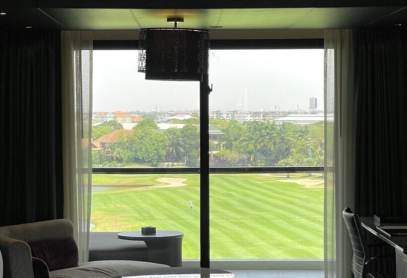 Quarto Standard Cama Casal Vista Golf, Le Meridien Suvarnabhumi, Bangkok Golf Resort And Spa