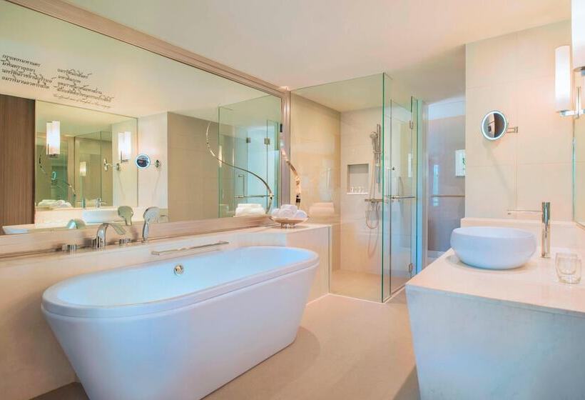 Quarto Standard Cama Casal Vista Golf, Le Meridien Suvarnabhumi, Bangkok Golf Resort And Spa