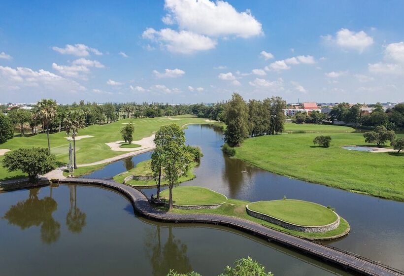 Quarto Standard Cama Casal Vista Golf, Le Meridien Suvarnabhumi, Bangkok Golf Resort And Spa