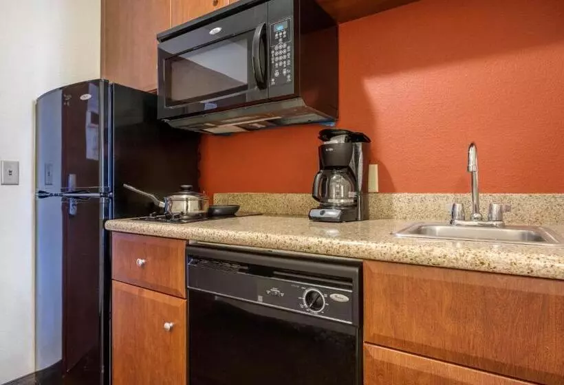 身障者適用スタンダードルーム, Mainstay Suites Grantville   Hershey North
