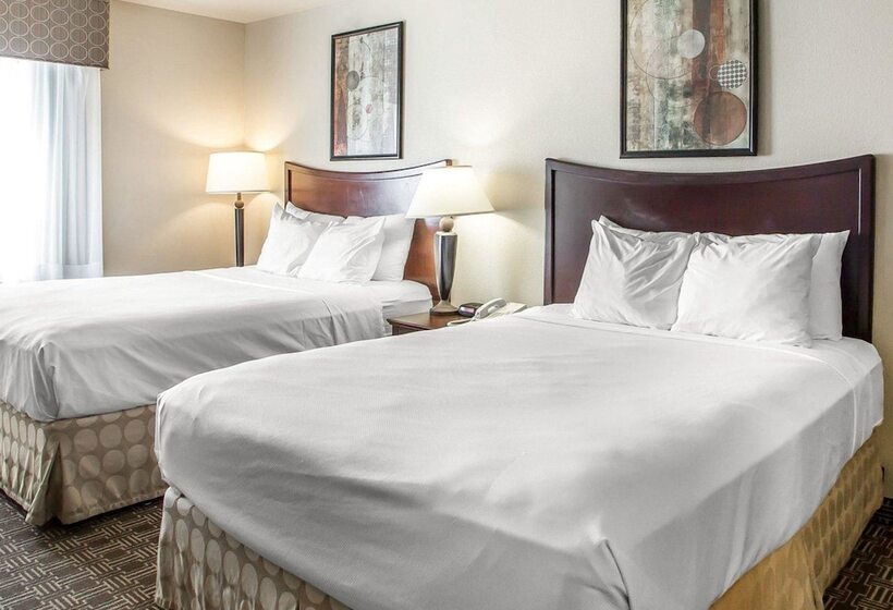 جناح لذوى الاحتياجات الخاصة, Mainstay Suites St. Robert  Fort Leonard Wood