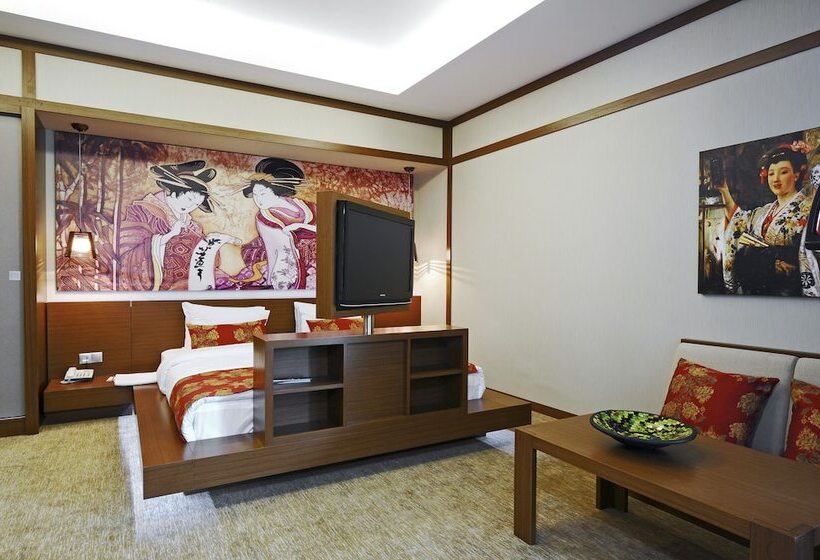سوییت, Ramada By Wyndham Podgorica