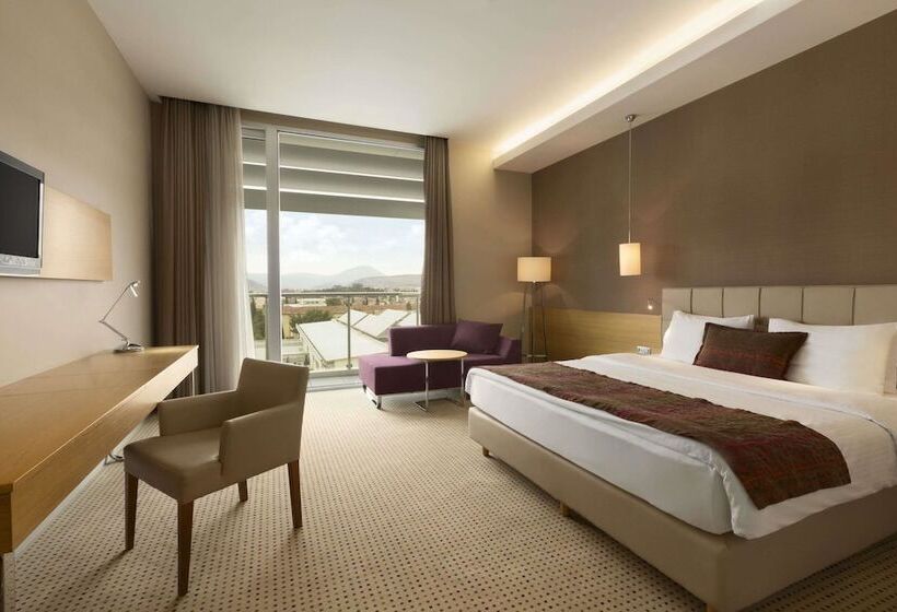 Suite, Ramada By Wyndham Podgorica