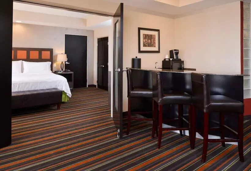 身障者適用スイートルーム, The Holiday Inn Amarillo West Medical Center, An Ihg