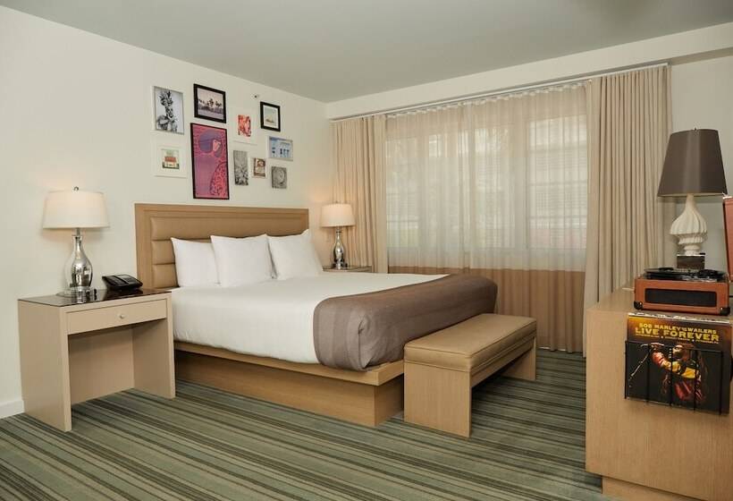 Люкс Повышенной Комфортности, Uma House by Yurbban South Beach