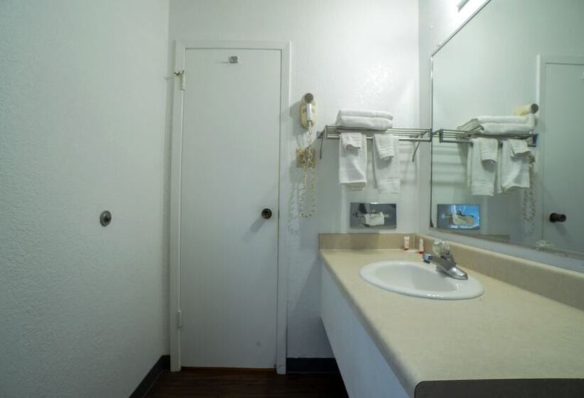 Номер Премиум, Knights Inn Kingsville