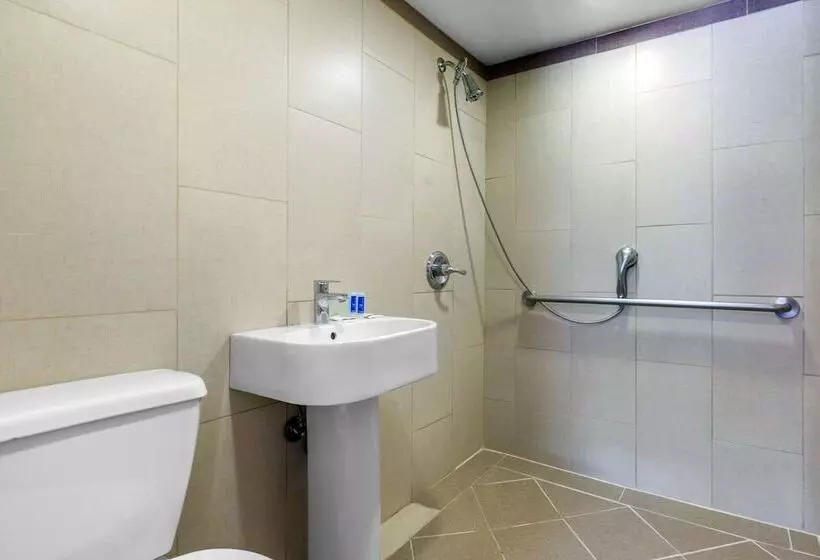 Standard-huone 2 Parivuodetta, Rodeway Inn