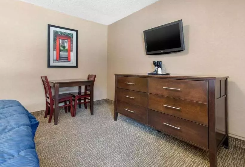 Standard-huone, Rodeway Inn