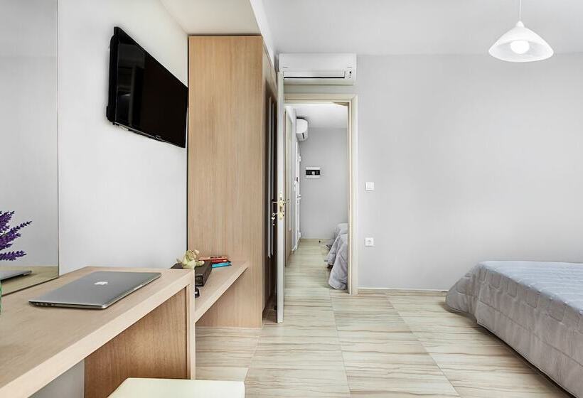 Полулюкс, Anna Hotel