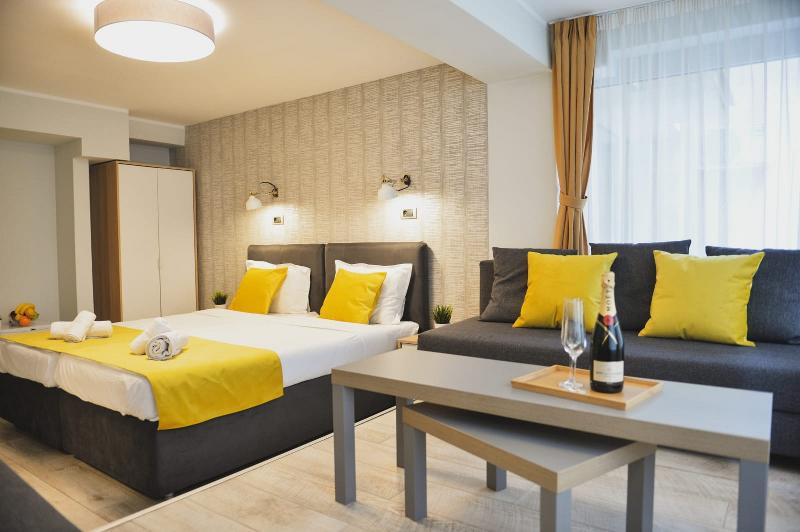스위트 킹사이즈 침대, Best Western Plus Longhorn Inn & Suites