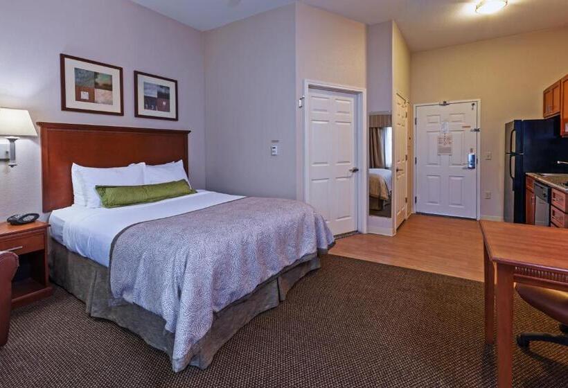 장애인을 위한 스위트, Candlewood Suites Deer Park, An Ihg
