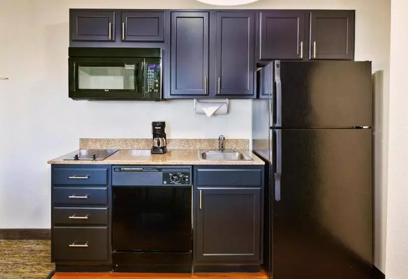 クイーンベッドのスタンダードスタジオ, Candlewood Suites Indianapolis Airport, An Ihg