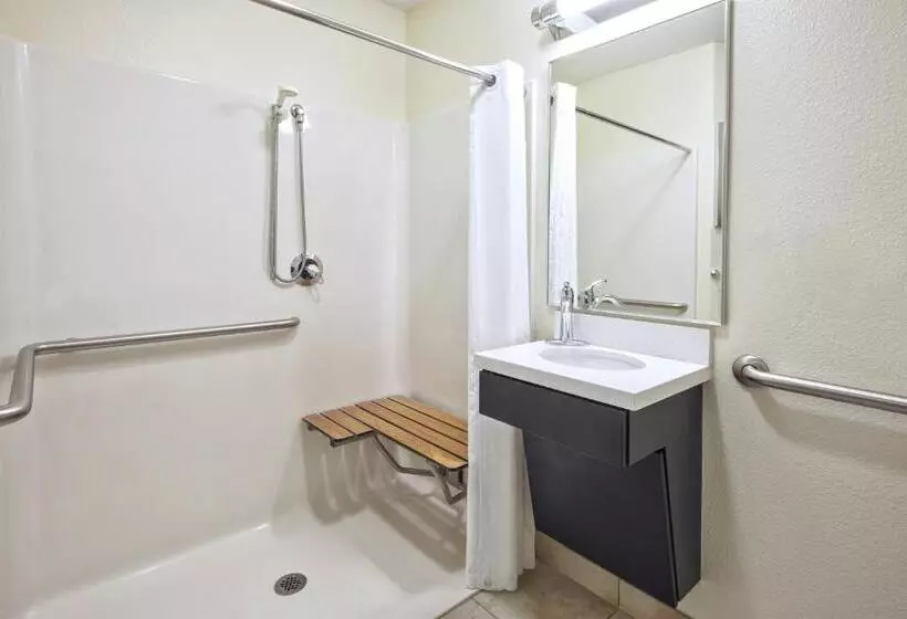 クイーンベッドのスタンダードスタジオ, Candlewood Suites Indianapolis Airport, An Ihg