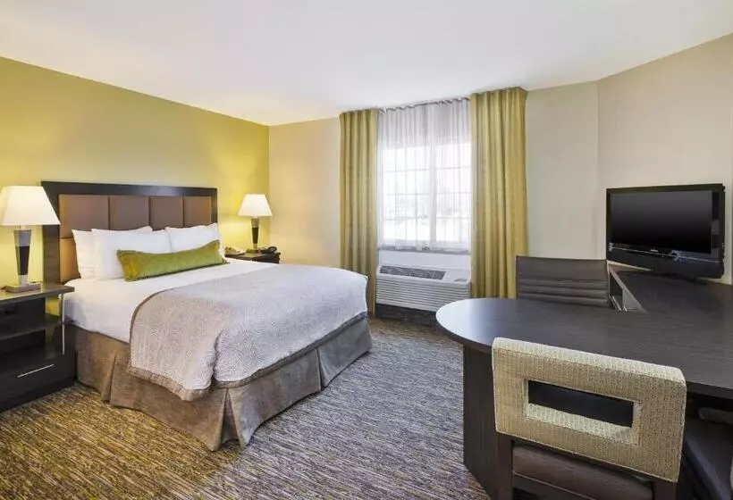 クイーンベッドのスタンダードスタジオ, Candlewood Suites Indianapolis Airport, An Ihg