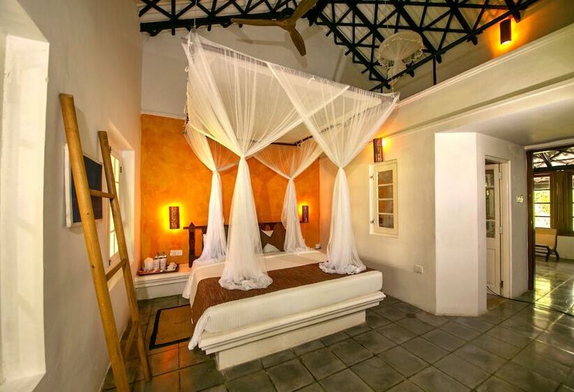 غرفة قياسية, Club Villa