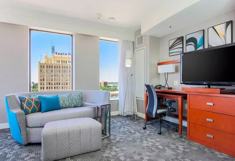 استودیوی استاندارد با تخت دوبل, Courtyard By Marriott Amarillo Downtown