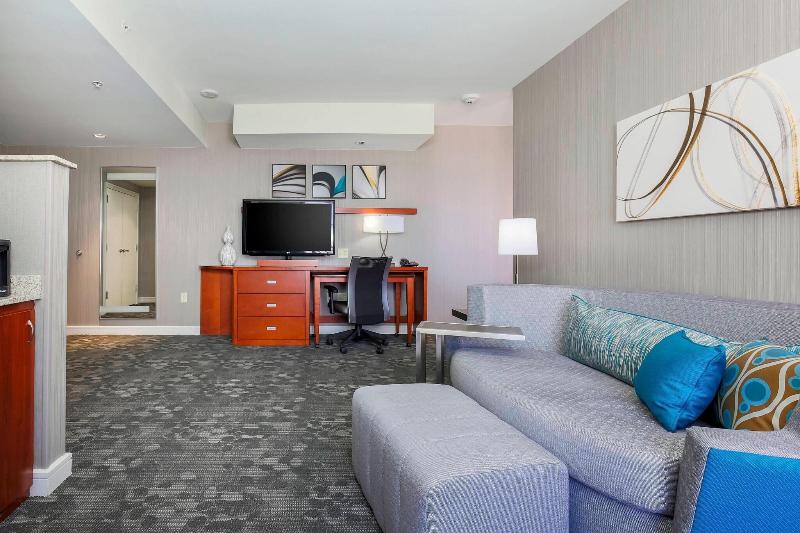 스위트 킹사이즈 침대, Courtyard By Marriott Amarillo Downtown