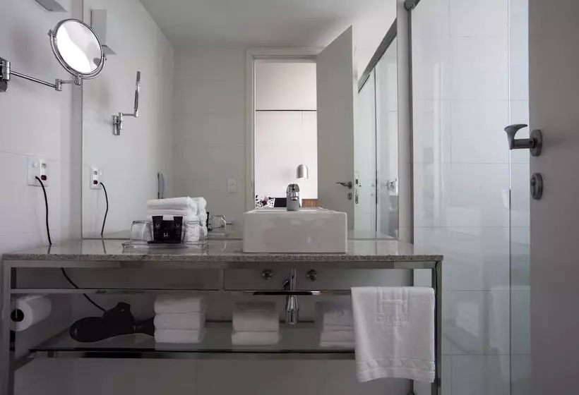 Standard Kolmen Hengen Huone, H Niteroi