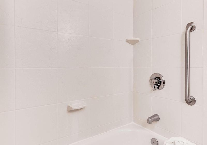 غرفة بريميوم, Hilton Garden Inn Waldorf