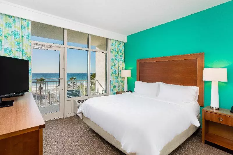 キングサイズベッドのスイートルーム, Holiday Inn Resort Fort Walton Beach, An Ihg