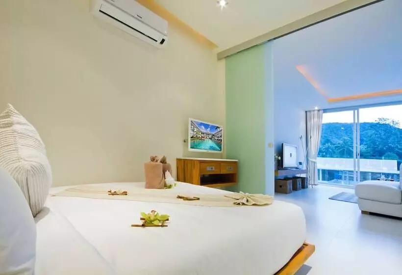 2 Bedroom Suite