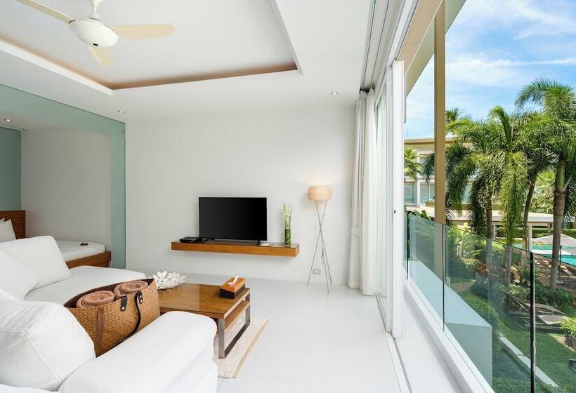 جناح, Chi Samui Resort