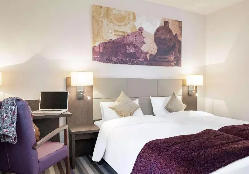 Superior-huone, Mercure Hotel Brussels Centre Midi