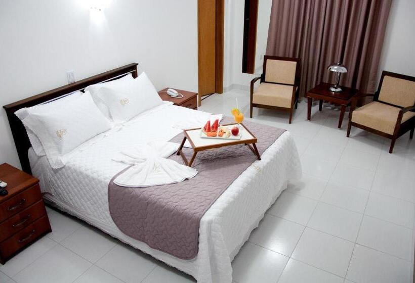 ハイドロマッサージバス付きスイート, Roari