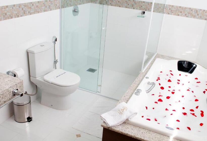 ハイドロマッサージバス付きスイート, Roari