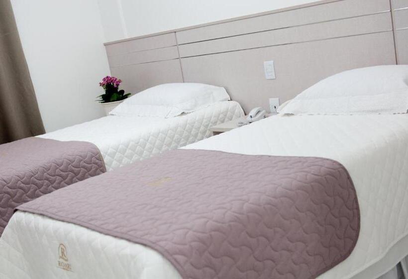 デラックスルーム, Roari