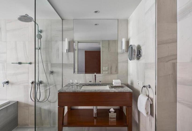 キングサイズベッドのクラシックルーム, Sheraton Melbourne