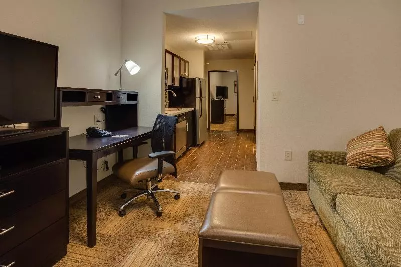 クイーンベッドのスタンダードスタジオ, Staybridge Suites Atlanta Airport