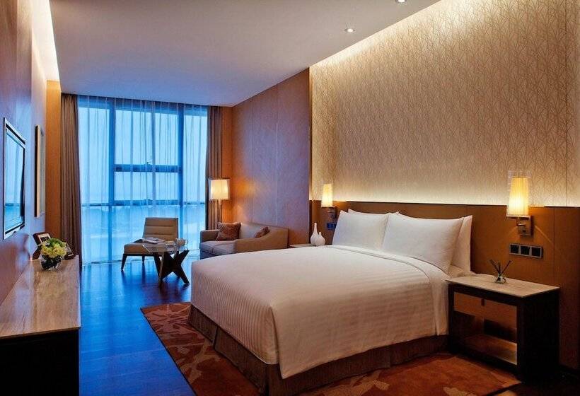 דירת שלושה חדרים, The Oct Harbour, Shenzhen  Marriott Executive Apartments