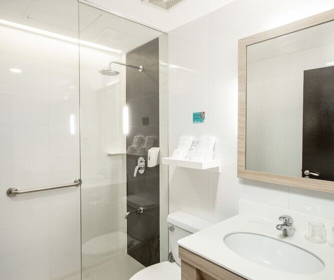 سوییت خانوادگی, Microtel By Wyndham Mall Of Asia