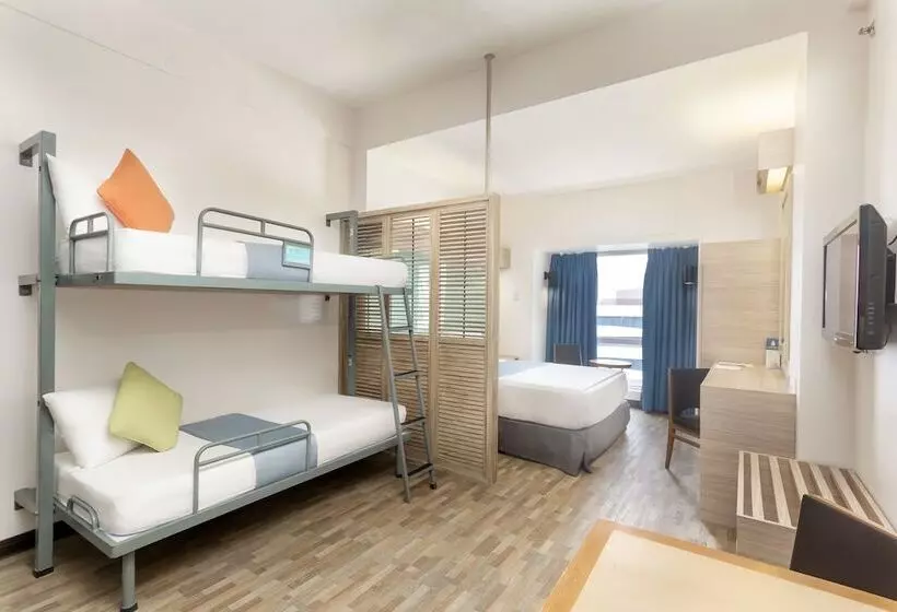سوییت خانوادگی, Microtel By Wyndham Mall Of Asia