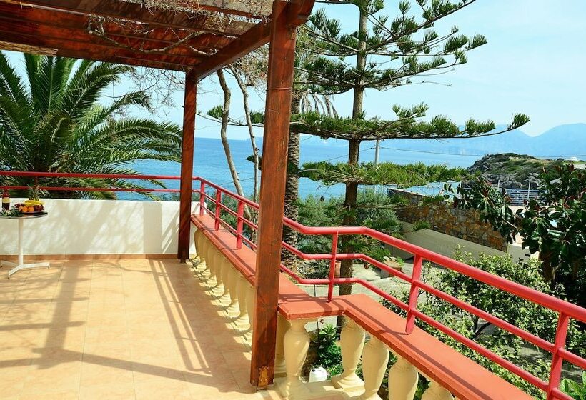 带1个卧室的带海景的公寓, Poppy Villas