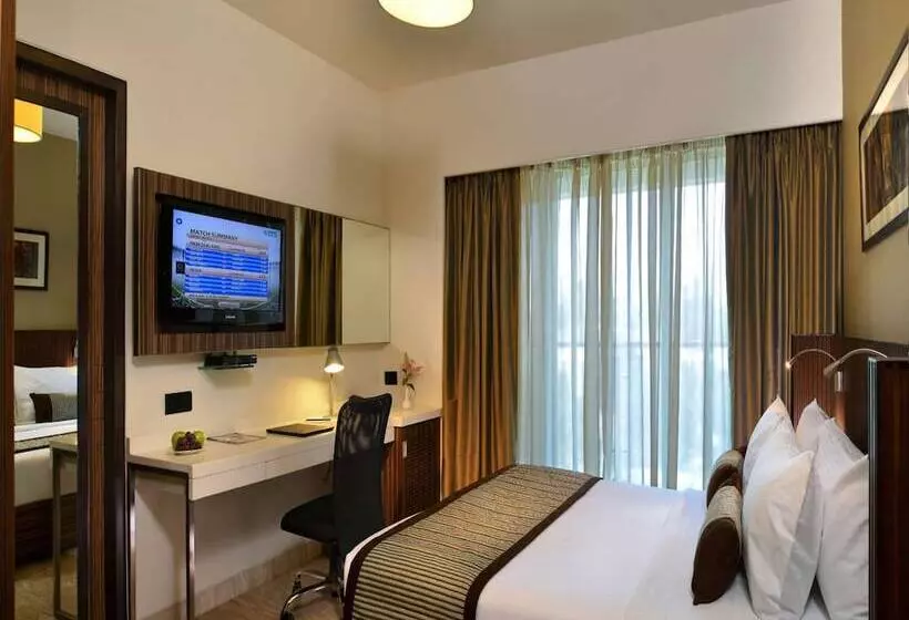 スーペリアールーム, Residency Sarovar Portico
