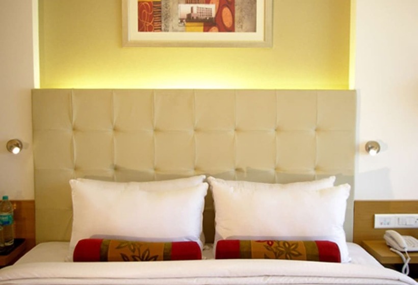 Номер Superior, Residency Sarovar Portico