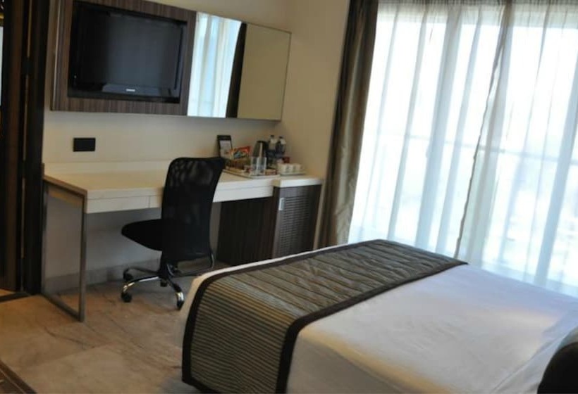 غرفة سوبيريور, Residency Sarovar Portico