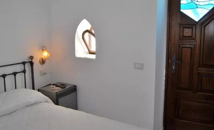 اتاق استاندارد یک نفره, Villamena
