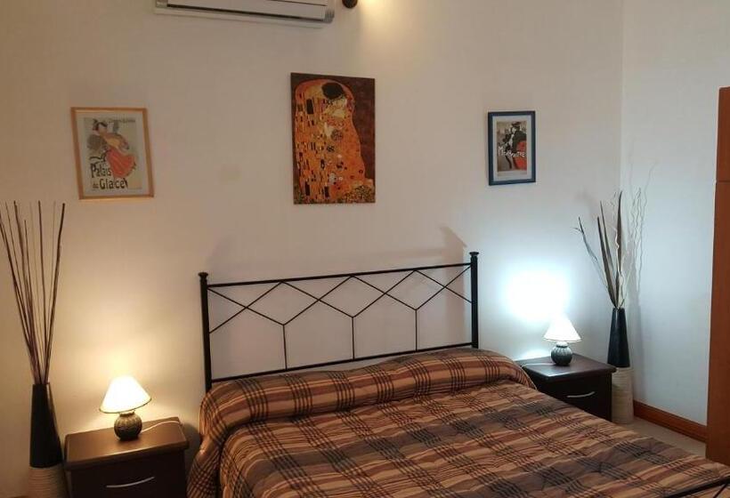 Huoneisto 1 Makuuhuone, Villa Ottavia